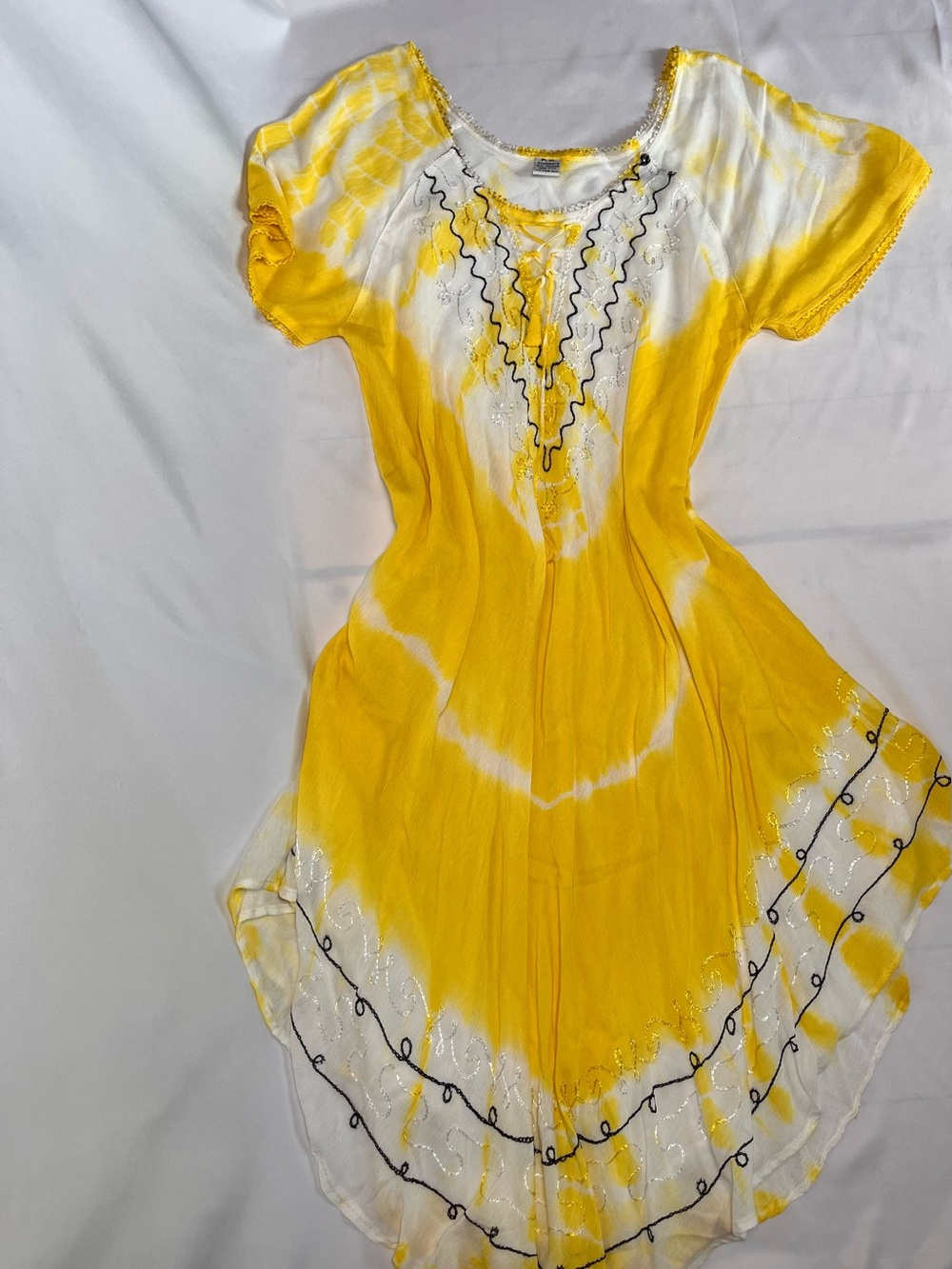 Yellow Tie-Dye Short Sleeve Women’s Dress with Embroidered Detail